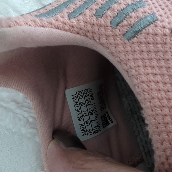 Pink/Coral Adidas Women’s 8.5 - Picture 5 of 5